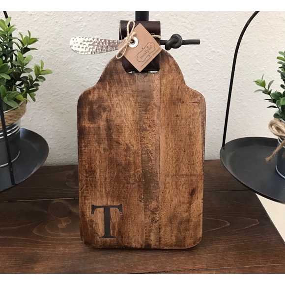 Mud Pie Other - NWT Mudpie wood cutting board with knife letter T